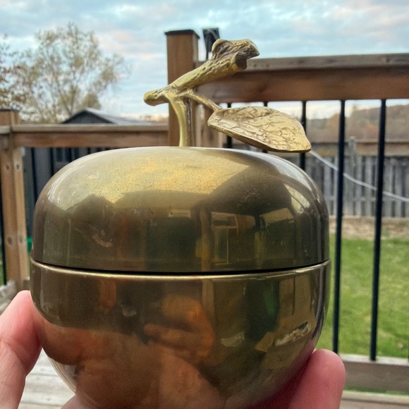 Vintage Apple set of 2 silver plated and brass trinket Box Container - Picture 5 of 15